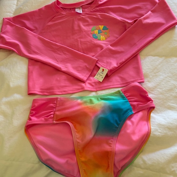 Cat & Jack / NWT/ Vibrant Pink Kids Swim Rashguard Set/ size 16-18 KIDS -XXL - Picture 2 of 9